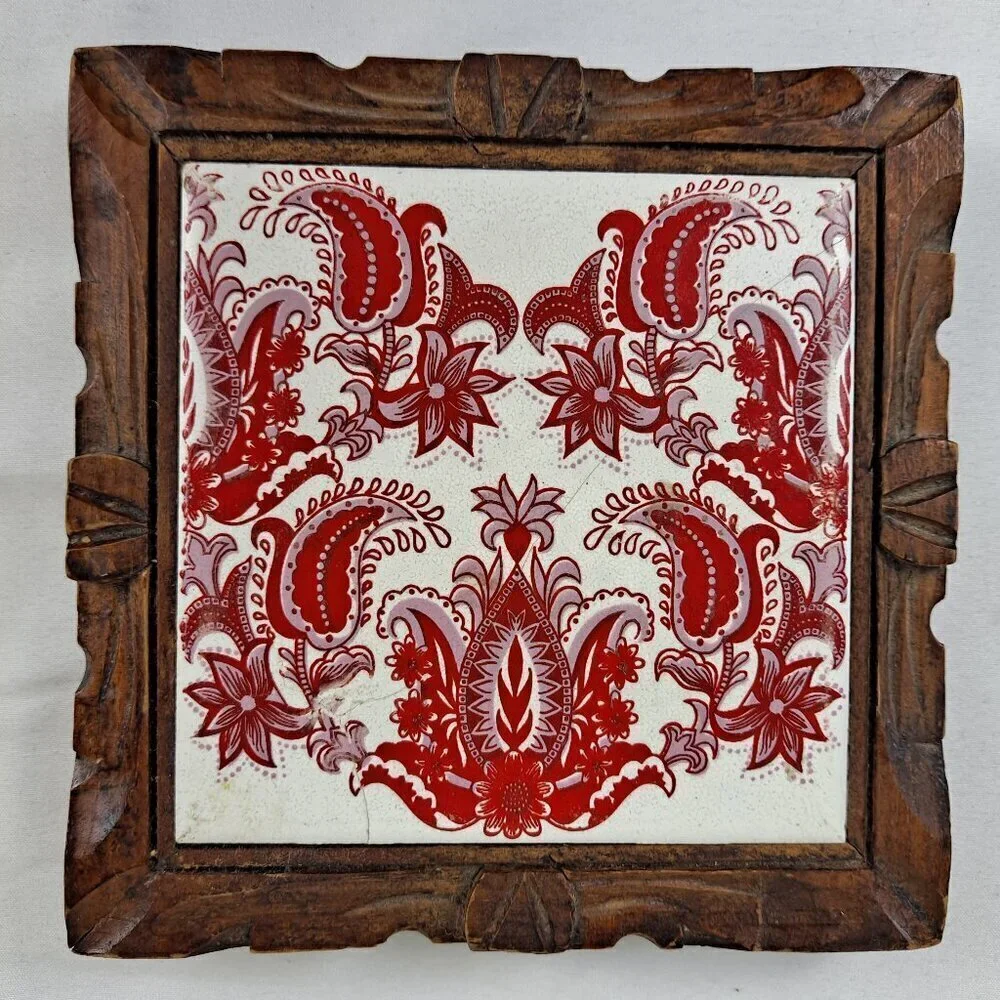 Vintage Red White Mexican Tile Wood Framed Trivet Feet Decor Decoration Kitchen
